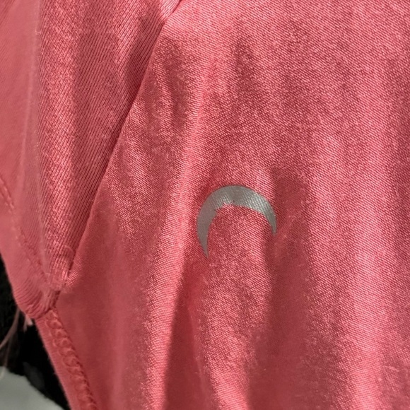 Zyia Long Sleeve - Picture 6 of 6